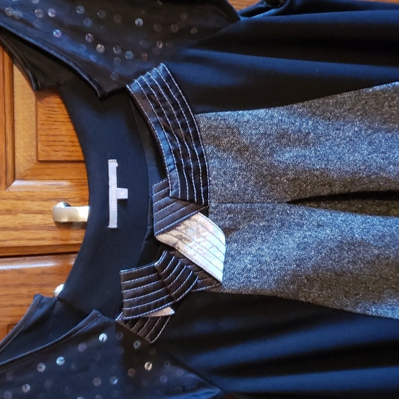 Demoiselle black swing dress with sequins - Picture 2 of 6